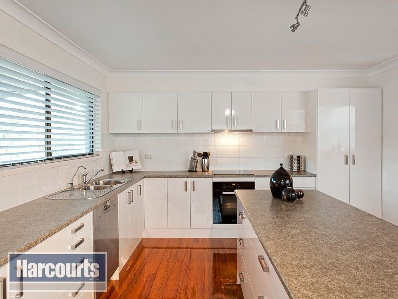 10 Bogunda Street, The Gap QLD 4061