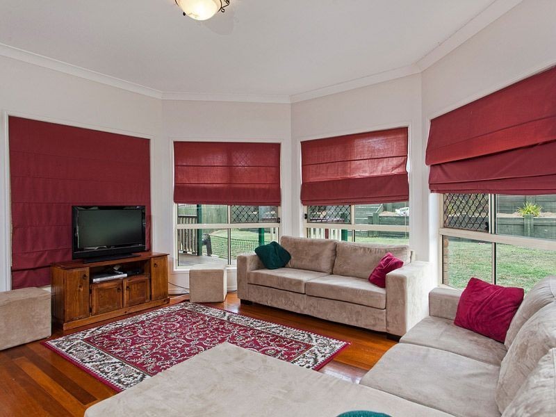 13 Bangalow Place, Albany Creek QLD 4035