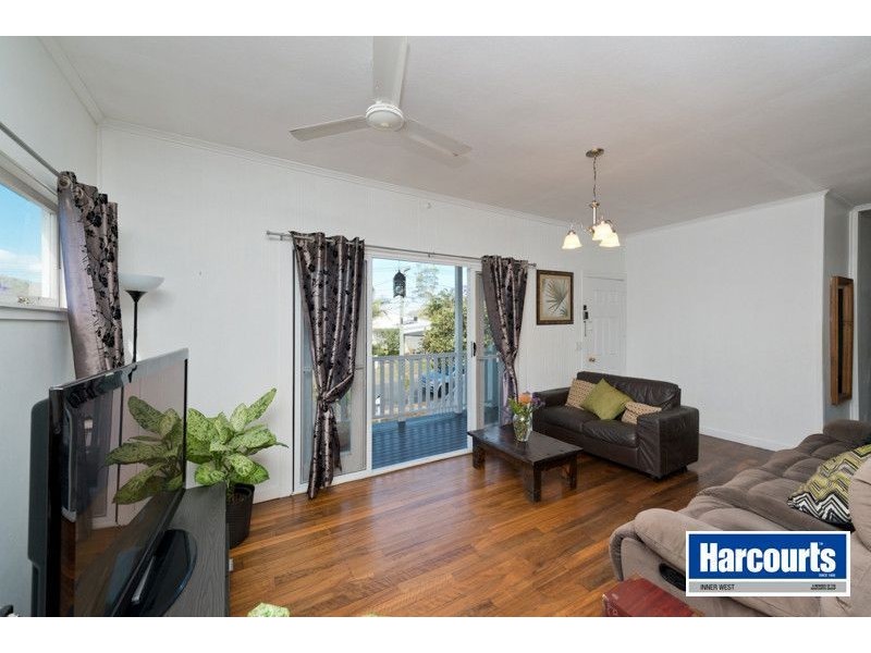 38 Gymea Street, The Gap QLD 4061