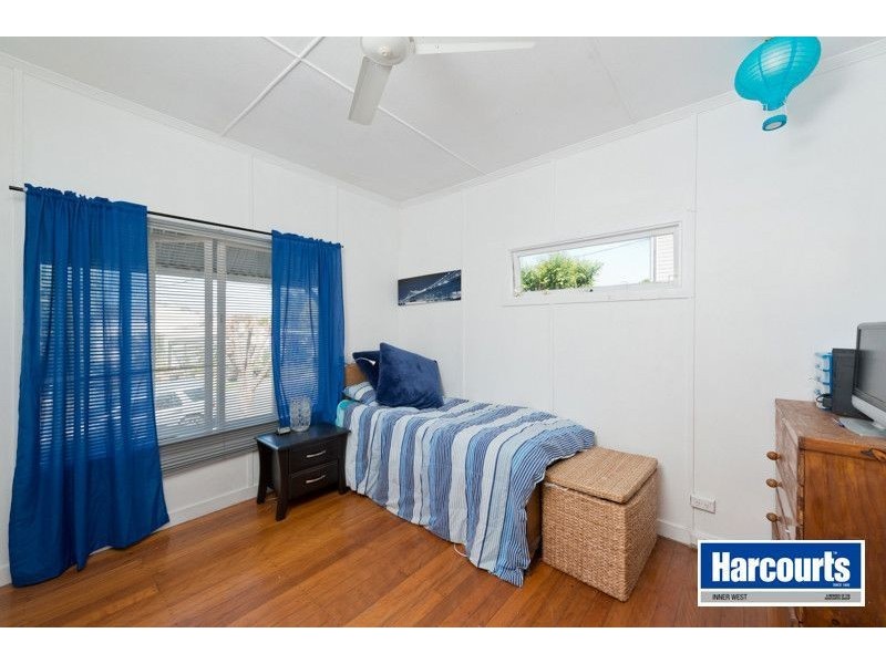 38 Gymea Street, The Gap QLD 4061