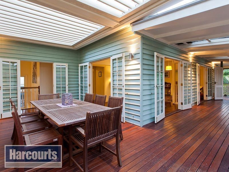 105 Royal Parade, Ashgrove QLD 4060