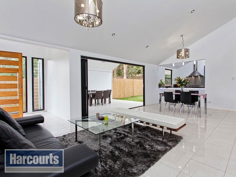 37 Debbie Street, The Gap QLD 4061