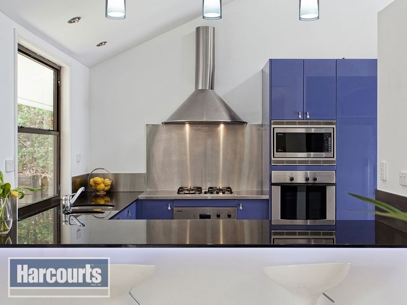 37 Debbie Street, The Gap QLD 4061