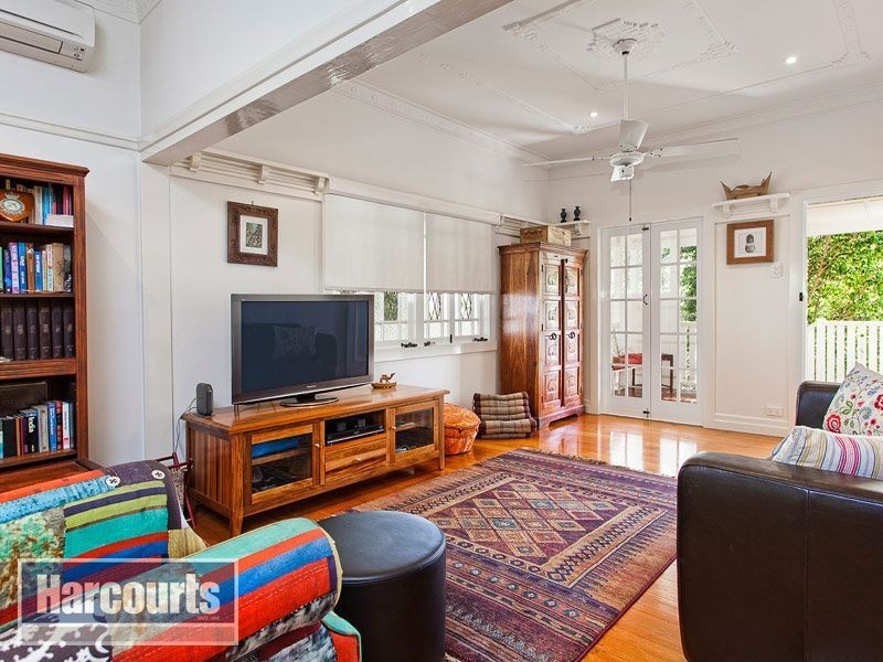 43 Banksia Avenue, Ashgrove QLD 4060