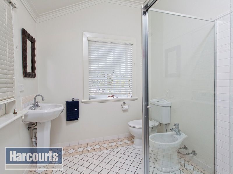 43 Banksia Avenue, Ashgrove QLD 4060