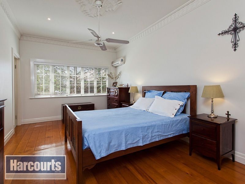 43 Banksia Avenue, Ashgrove QLD 4060