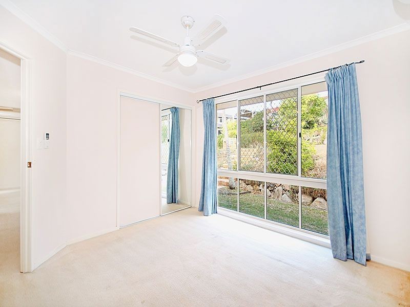 11 Lapilli Street, Keperra QLD 4054