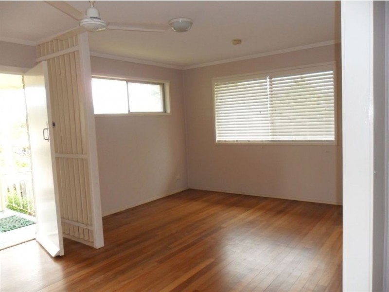 16 Eranga Street, The Gap QLD 4061