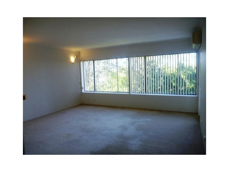 4/26 Simpsons Rd, Bardon QLD 4065