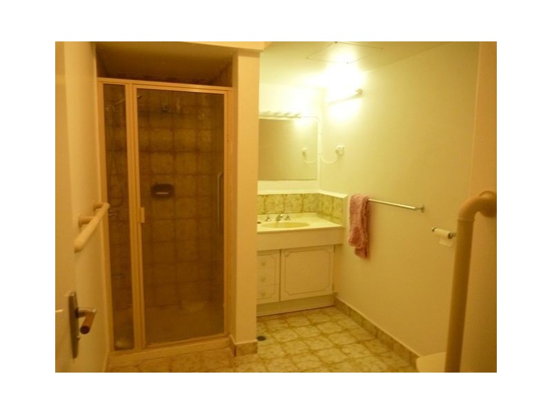 4/26 Simpsons Rd, Bardon QLD 4065