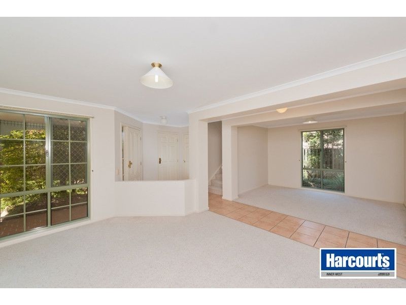 12 Benton Close, The Gap QLD 4061