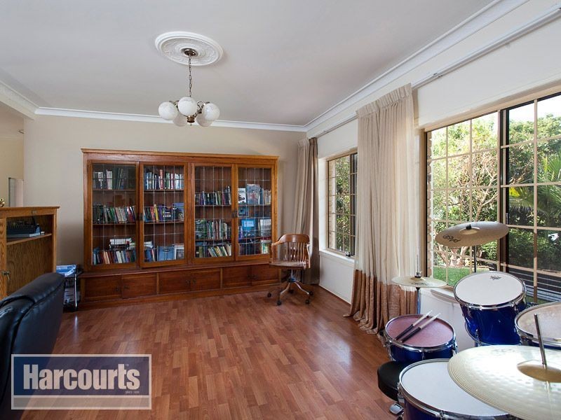 5 Walsall Street, The Gap QLD 4061