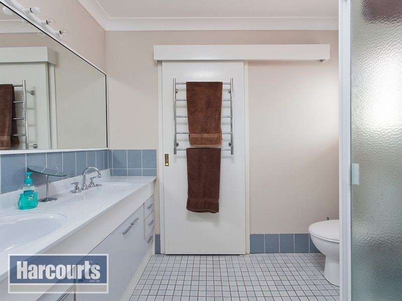 5 Walsall Street, The Gap QLD 4061