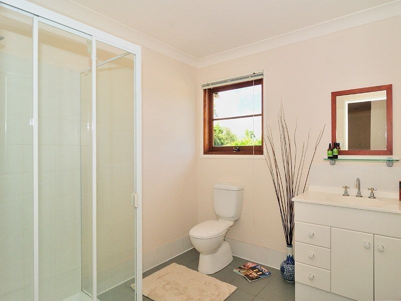 13 Chicester Street, The Gap QLD 4061