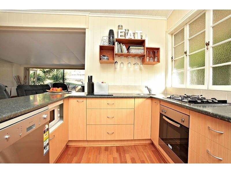 71 Ashgrove Avenue, Ashgrove QLD 4060