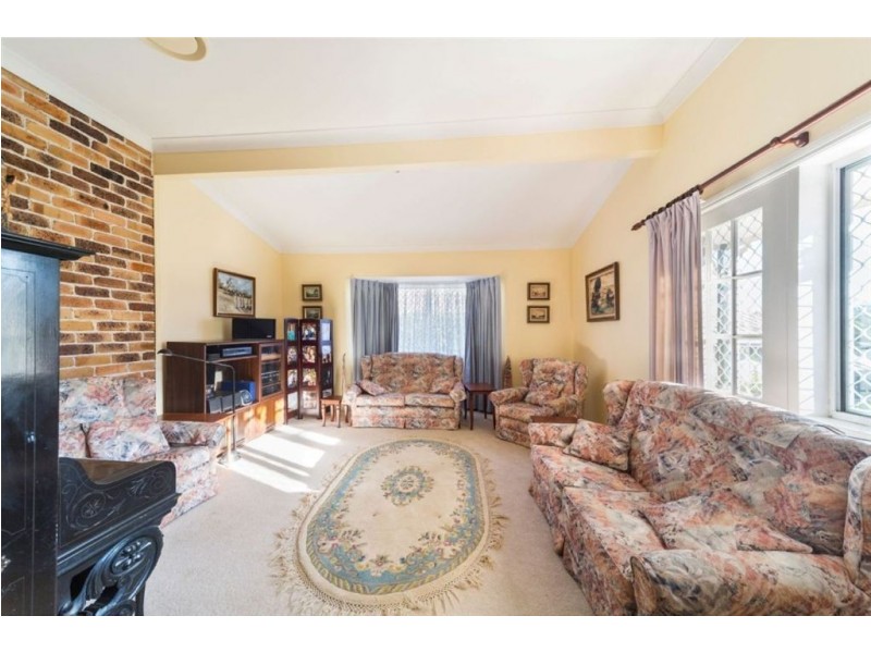 1 Tyrrell Court, The Gap QLD 4061