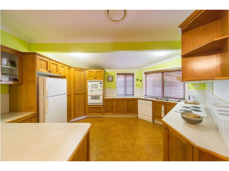 1 Tyrrell Court, The Gap QLD 4061