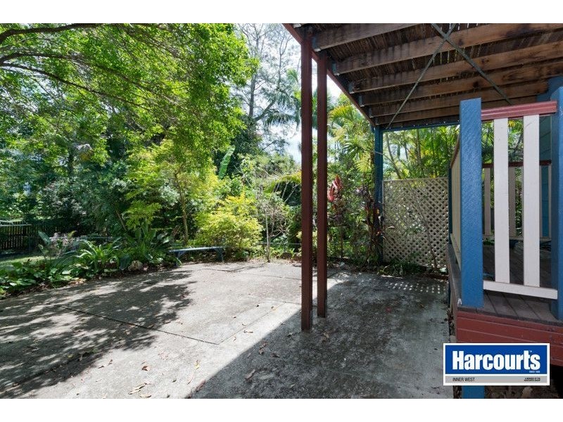 16 Victoria Street, Ashgrove QLD 4060
