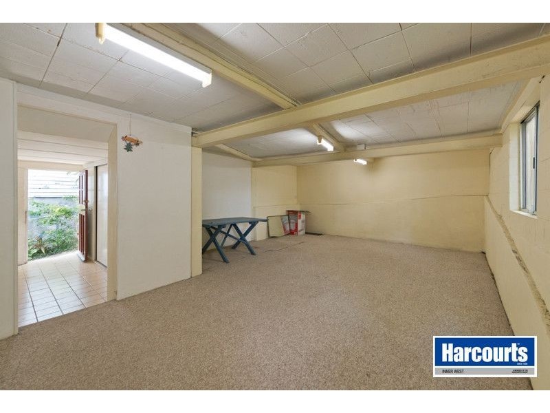 16 Victoria Street, Ashgrove QLD 4060