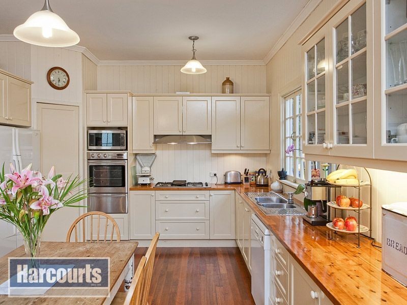 105 Royal Parade, Ashgrove QLD 4060