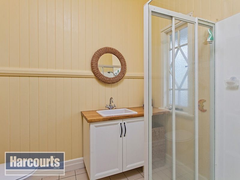 105 Royal Parade, Ashgrove QLD 4060