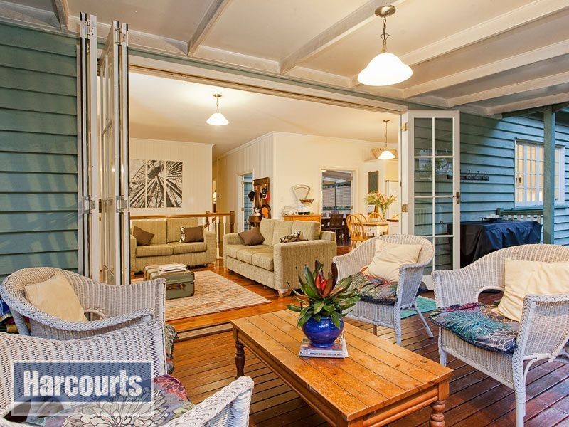 105 Royal Parade, Ashgrove QLD 4060