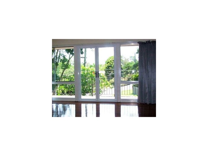 15 Woodside Street, The Gap QLD 4061