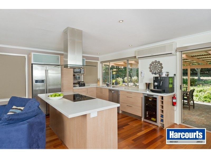 3 Hawthorn Street, The Gap QLD 4061