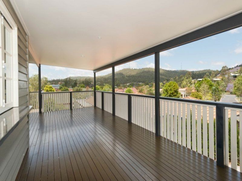 17 Glenwood Place, The Gap QLD 4061