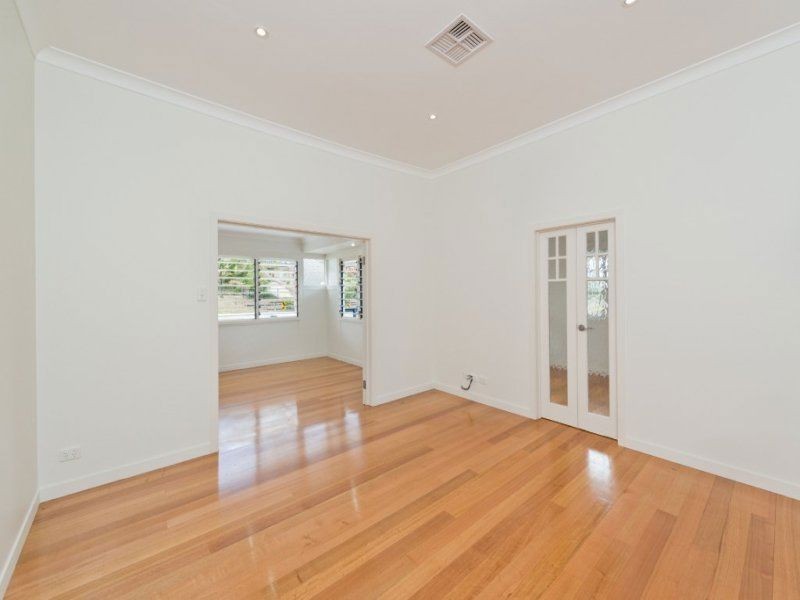 17 Glenwood Place, The Gap QLD 4061