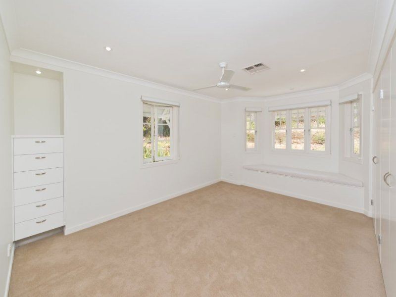 17 Glenwood Place, The Gap QLD 4061