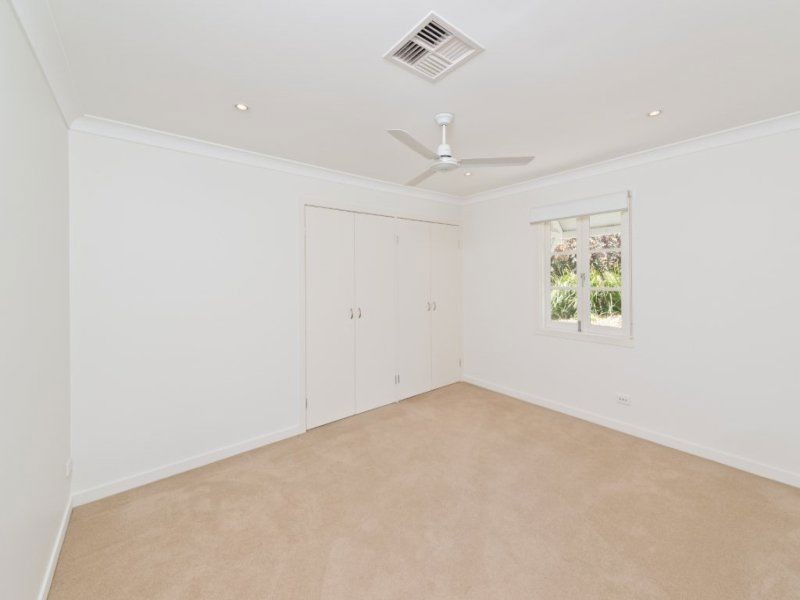 17 Glenwood Place, The Gap QLD 4061