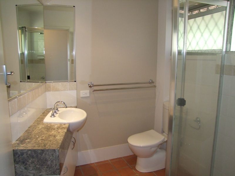 2/38 Thurlow Street, Newmarket QLD 4051