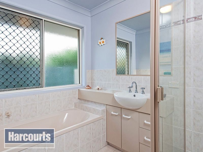 13 Redwood Place, The Gap QLD 4061