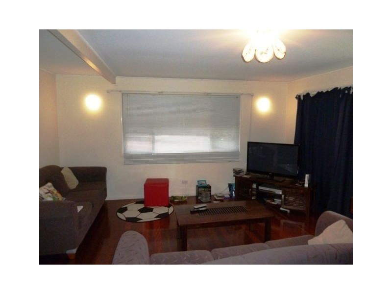 20 Pirrie Street, The Gap QLD 4061