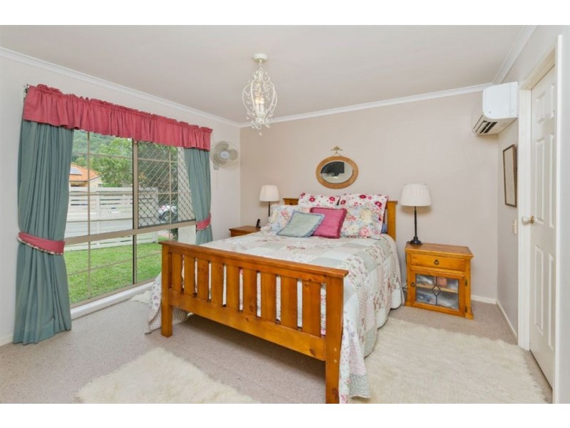 7 Maddison Place, The Gap QLD 4061