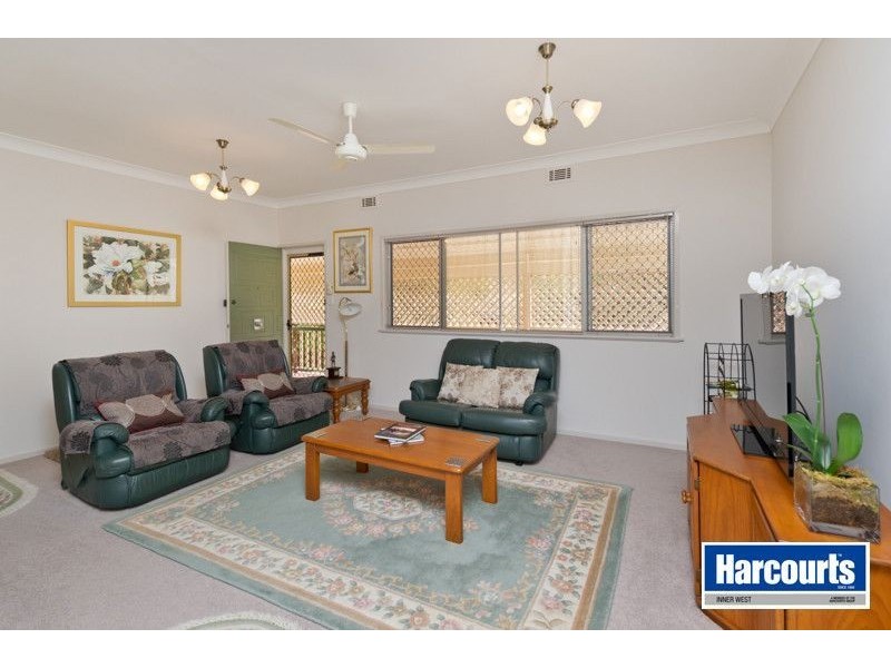 76 Whitehead Road, The Gap QLD 4061