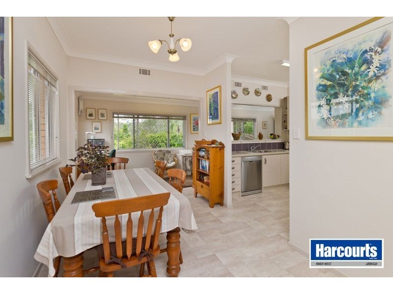 76 Whitehead Road, The Gap QLD 4061