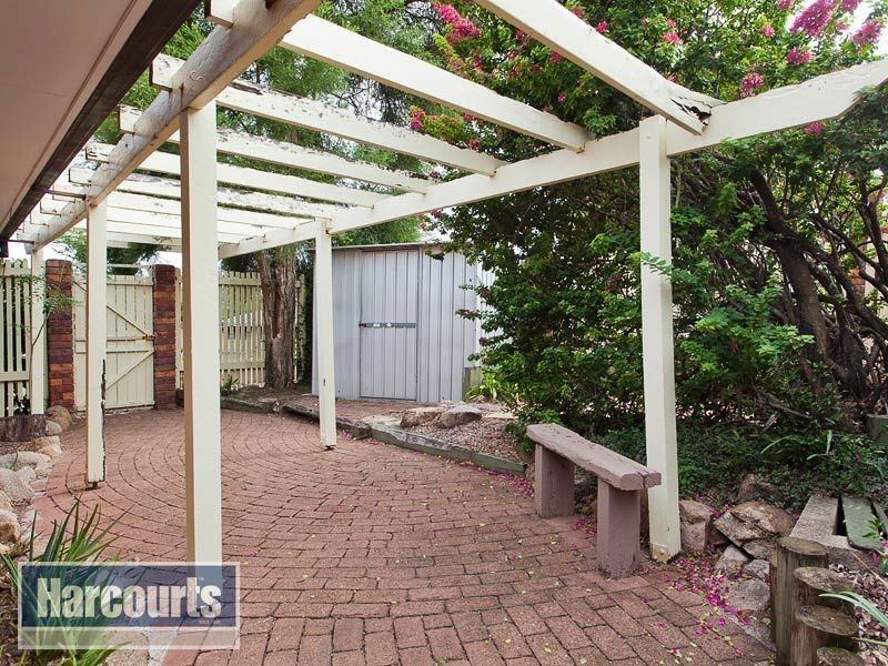 1 Maestra Street, The Gap QLD 4061