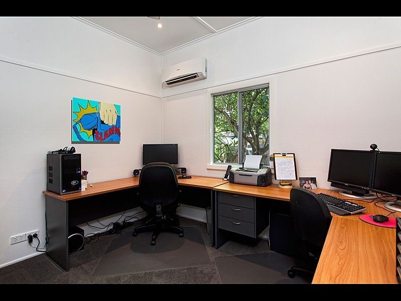 586 Waterworks Road, Ashgrove QLD 4060