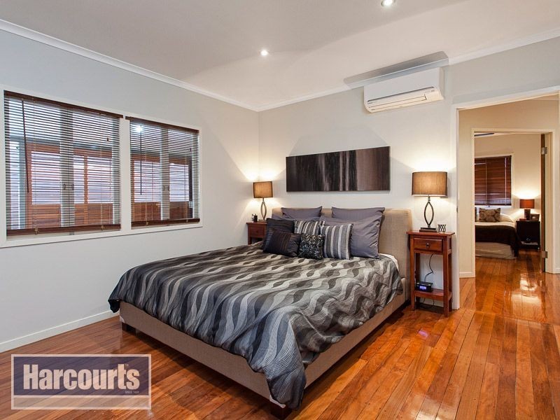 127 Dorrington Drive, Ashgrove QLD 4060