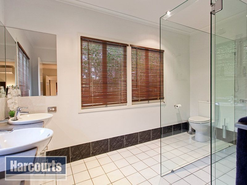 127 Dorrington Drive, Ashgrove QLD 4060
