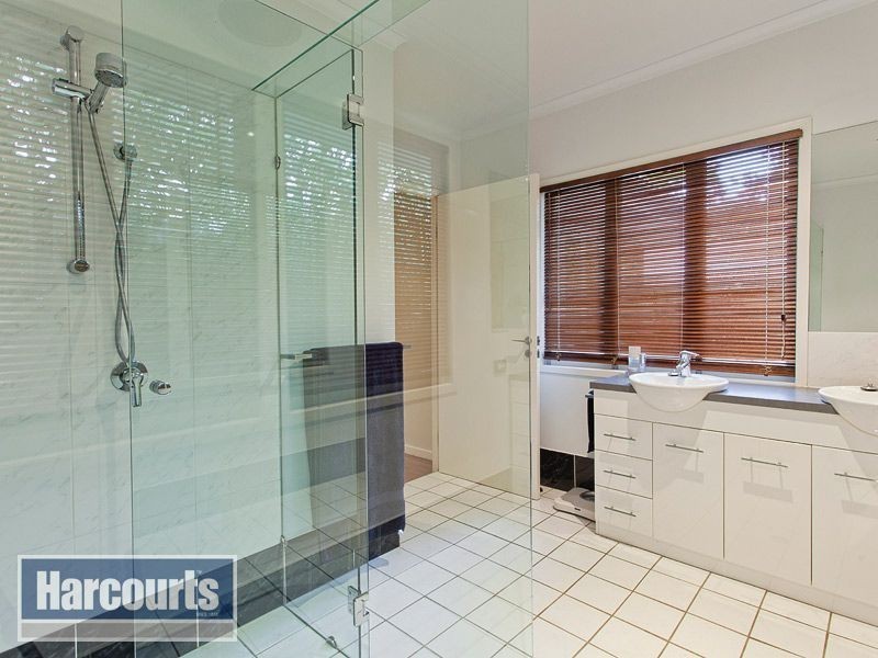 127 Dorrington Drive, Ashgrove QLD 4060