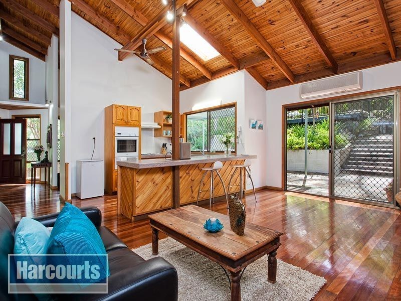 26 Nambruk Street, The Gap QLD 4061