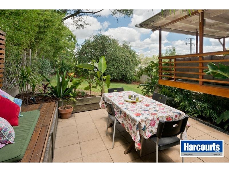 20 Shaw Street, Bardon QLD 4065