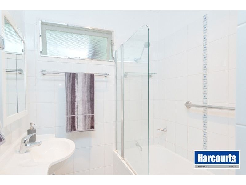 25 Shallmar Street, The Gap QLD 4061