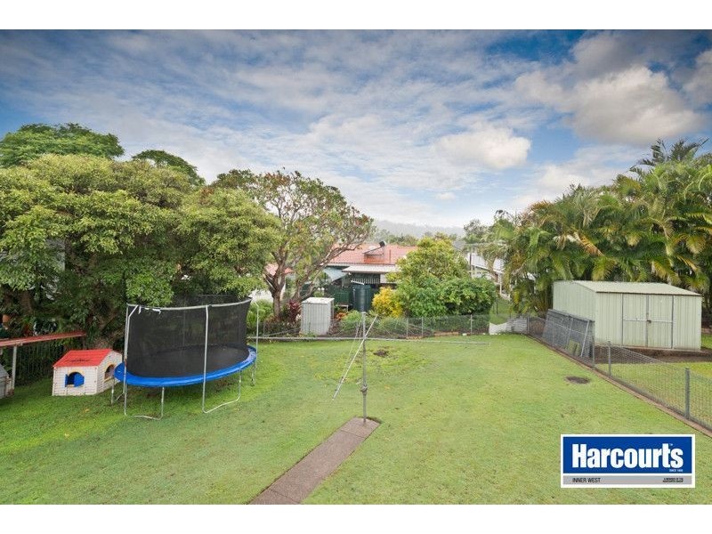 25 Shallmar Street, The Gap QLD 4061