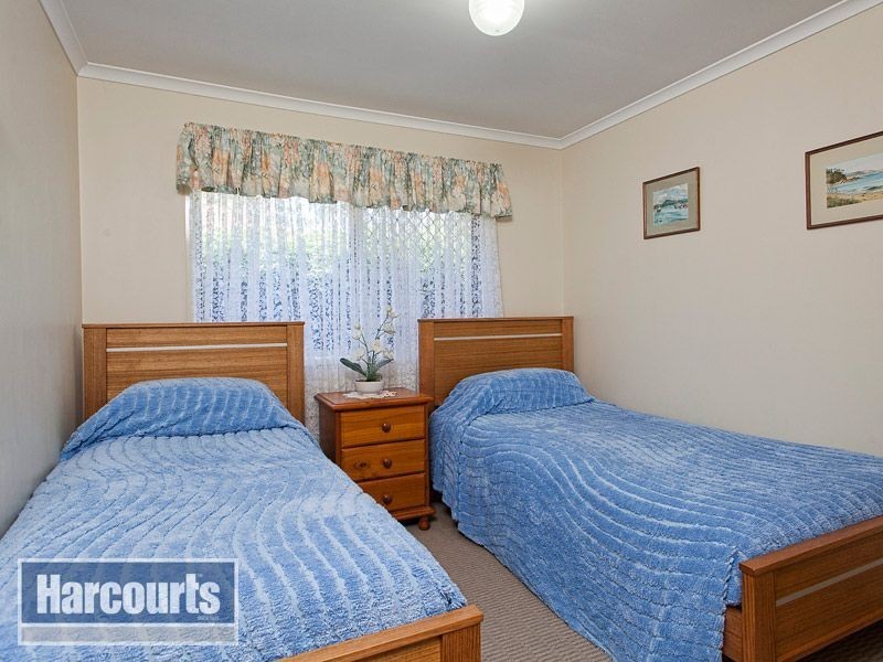 20 Montrose Place, The Gap QLD 4061