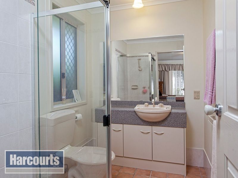 20 Montrose Place, The Gap QLD 4061