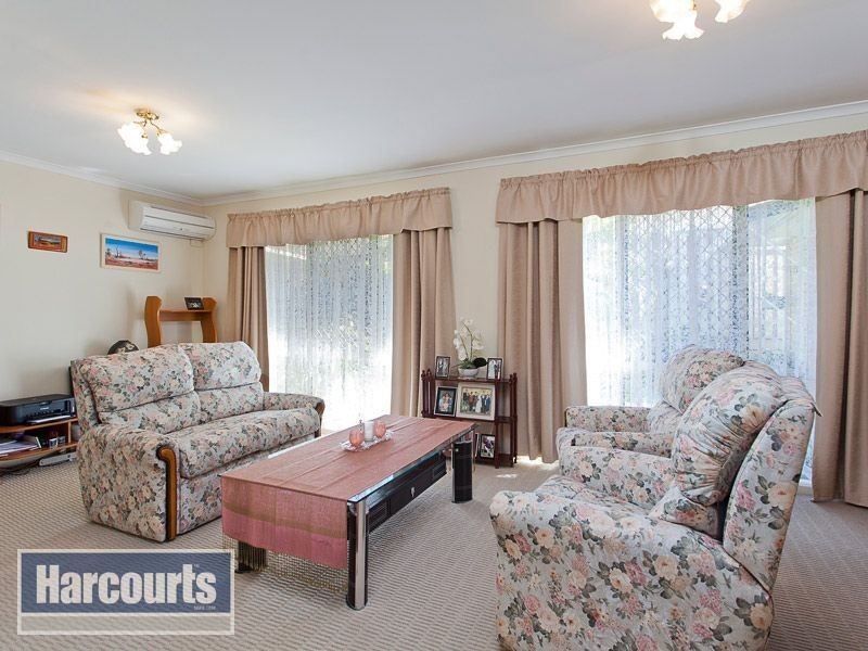 20 Montrose Place, The Gap QLD 4061